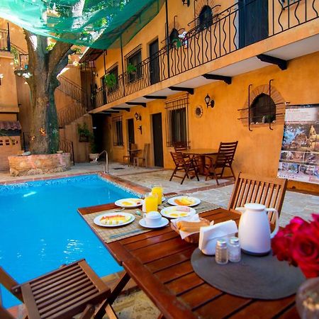 Mansion Colonial Dona Elvina Hotel Santo Domingo Exterior photo