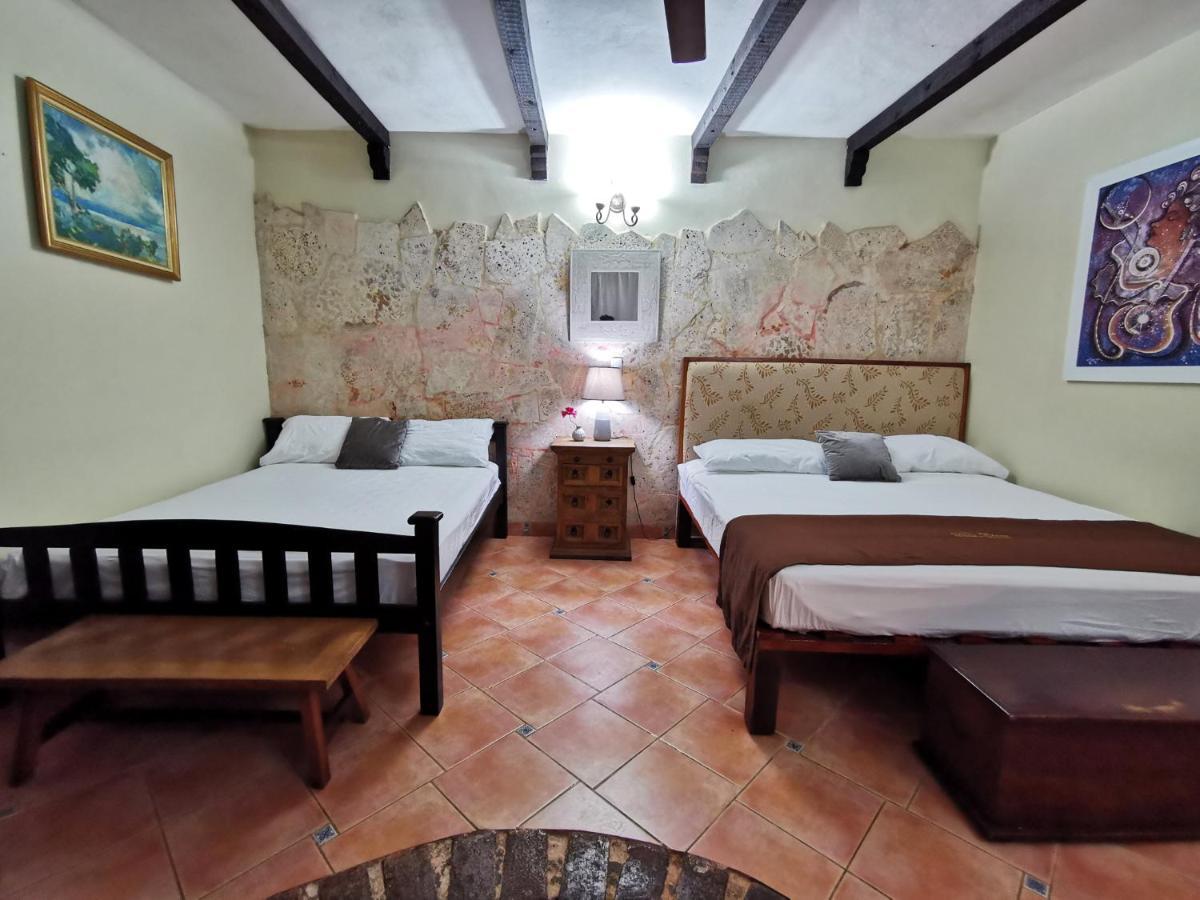 Mansion Colonial Dona Elvina Hotel Santo Domingo Exterior photo
